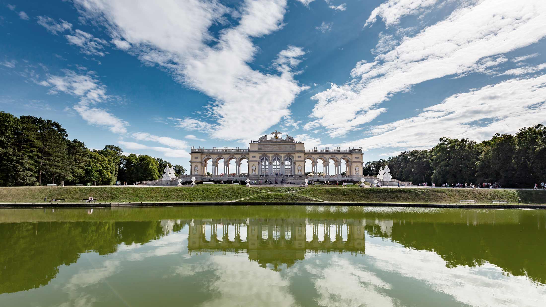 hallermobil Inlandsreisen Schoenbrunn